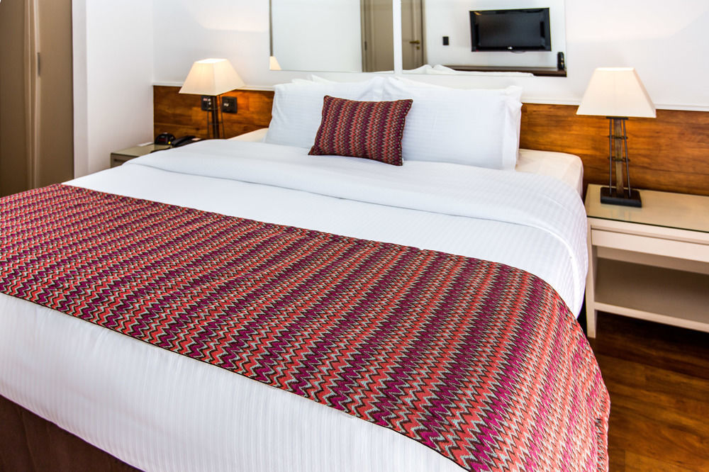 Hotel Golden Park Campinas Cambui By Nacional Inn Exterior photo